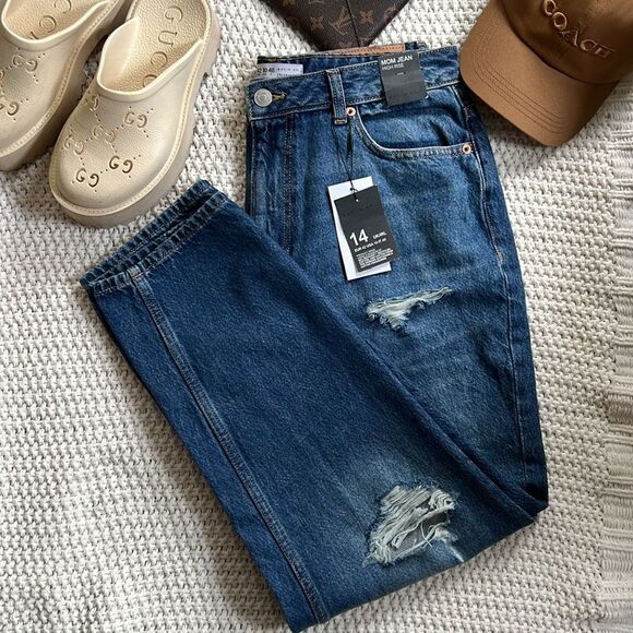 Primark Blue Relaxed Mom Jeans High Rise with Distressed Details - Picture 16 of 16